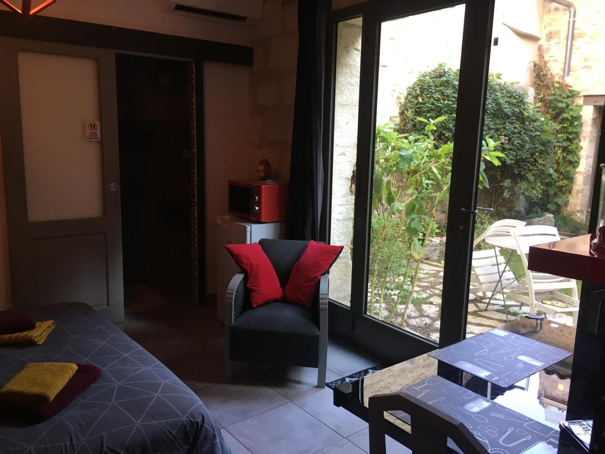 Chambre Sur Jardin Secret - Avignon Centre - Climatisee Εξωτερικό φωτογραφία